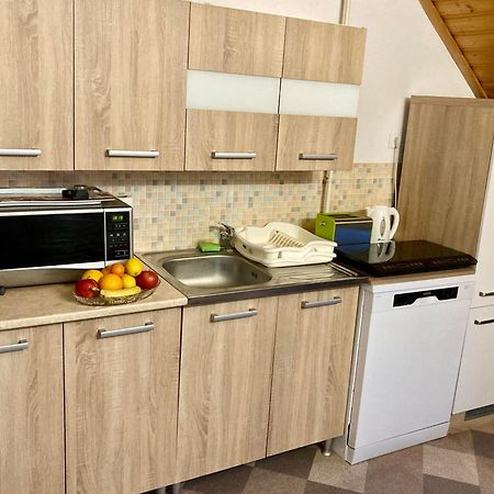 Sárvár Gancz Apartman מראה חיצוני תמונה